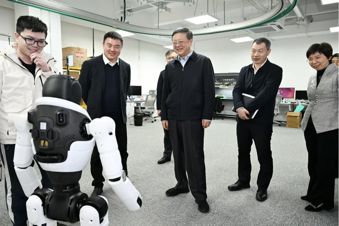 上海市委书记陈吉宁专题调研今年会官网在线机器人